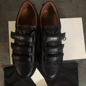 GIVENCHY URBAN STREET VELCRO STRAP SNEAKERS NEW